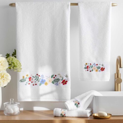 Alternative view of Embroidered Bath Towel - Strawberry Fields