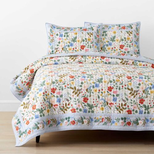 Cotton Quilt - Strawberry Fields