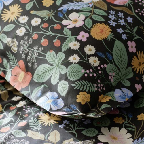 Alternative view of Percale Sham - Strawberry Fields Black
