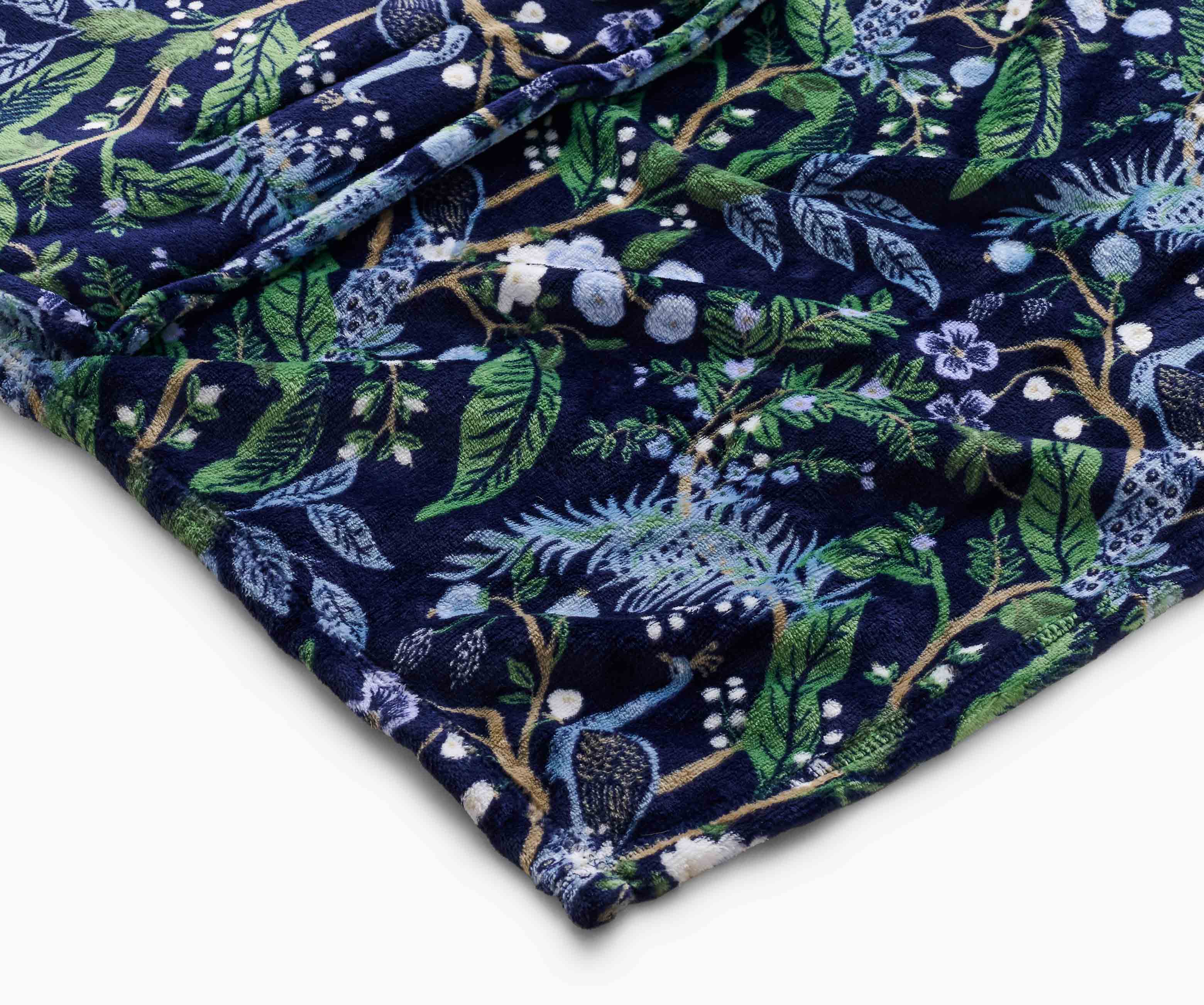 Travel Fleece Blanket - Peacock - Image 6
