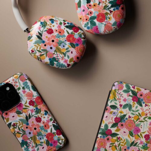 Alternative view of AirPods Max Case - Garden Party