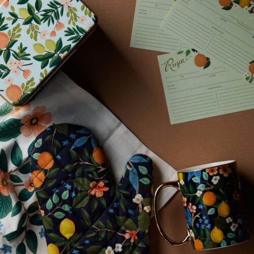 Alternative view of Oven Mitt - Citrus Grove