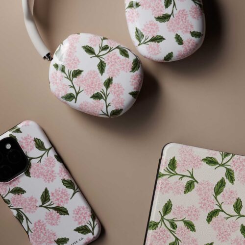 Alternative view of AirPods Max Case - Pink Hydrangea