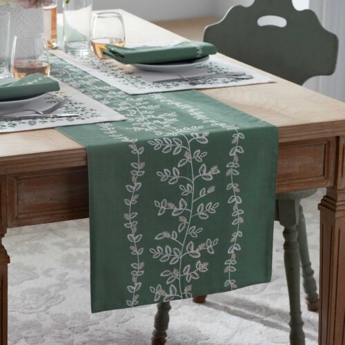 Alternative view of Cotton Table Runner - Climbing Vines