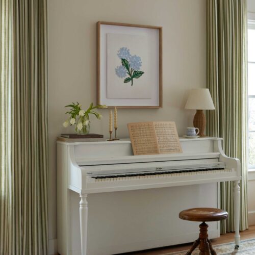 Alternative view of Framed Wall Art - Hydrangea Cream