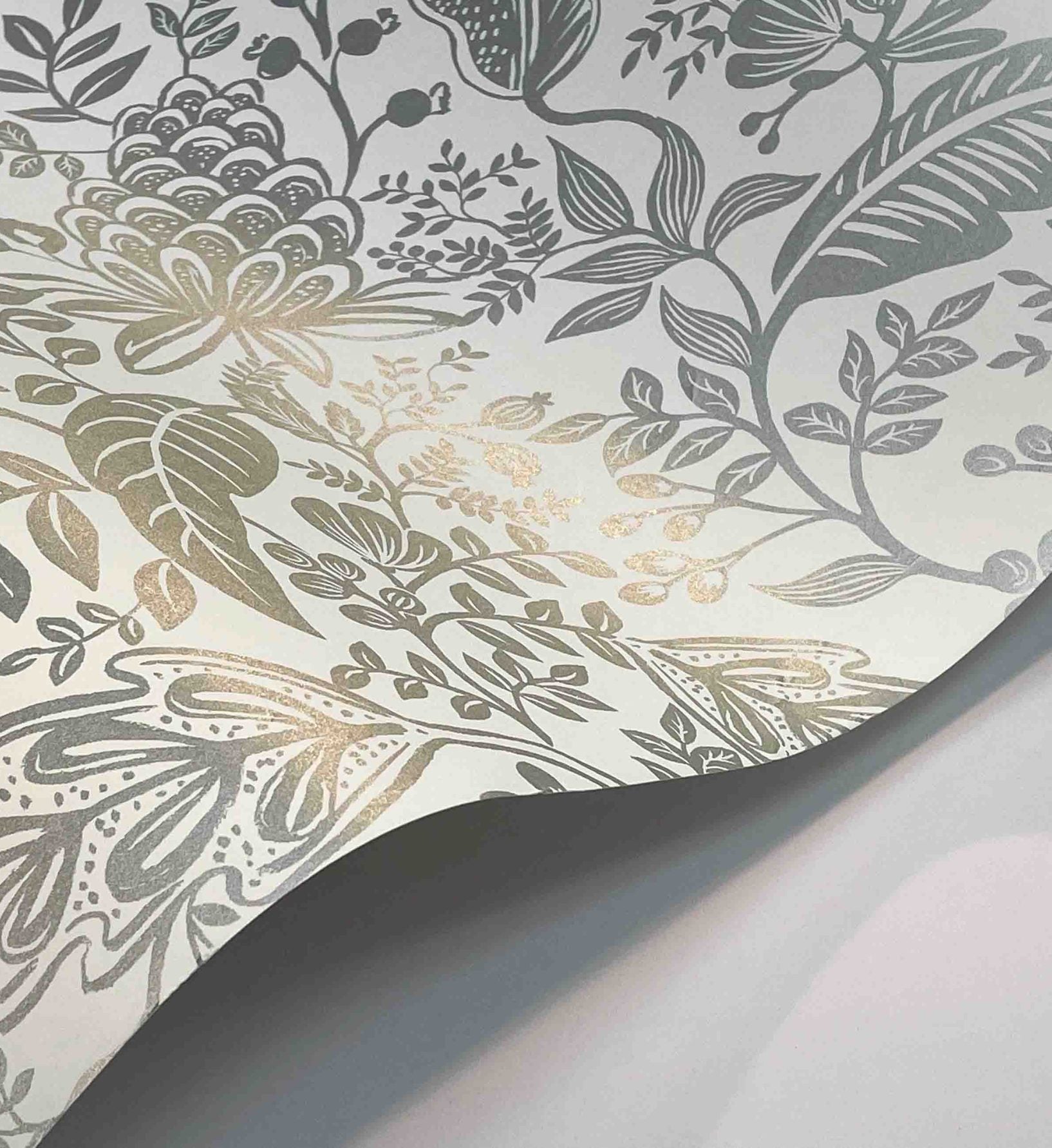 Pomegranate Wallpaper - White & Metallic Silver - Image 4