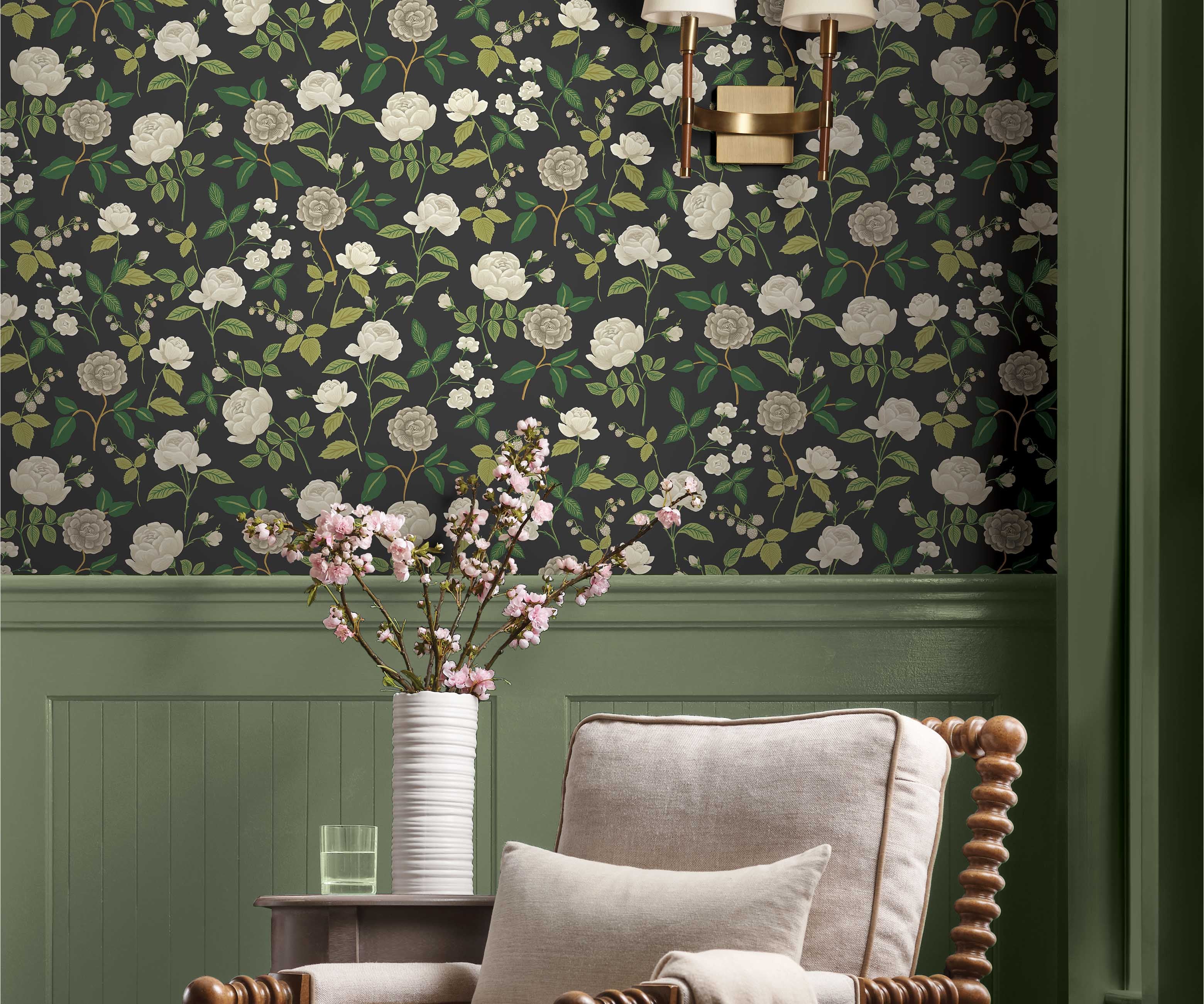Roses Wallpaper Sample - Black - Image 3