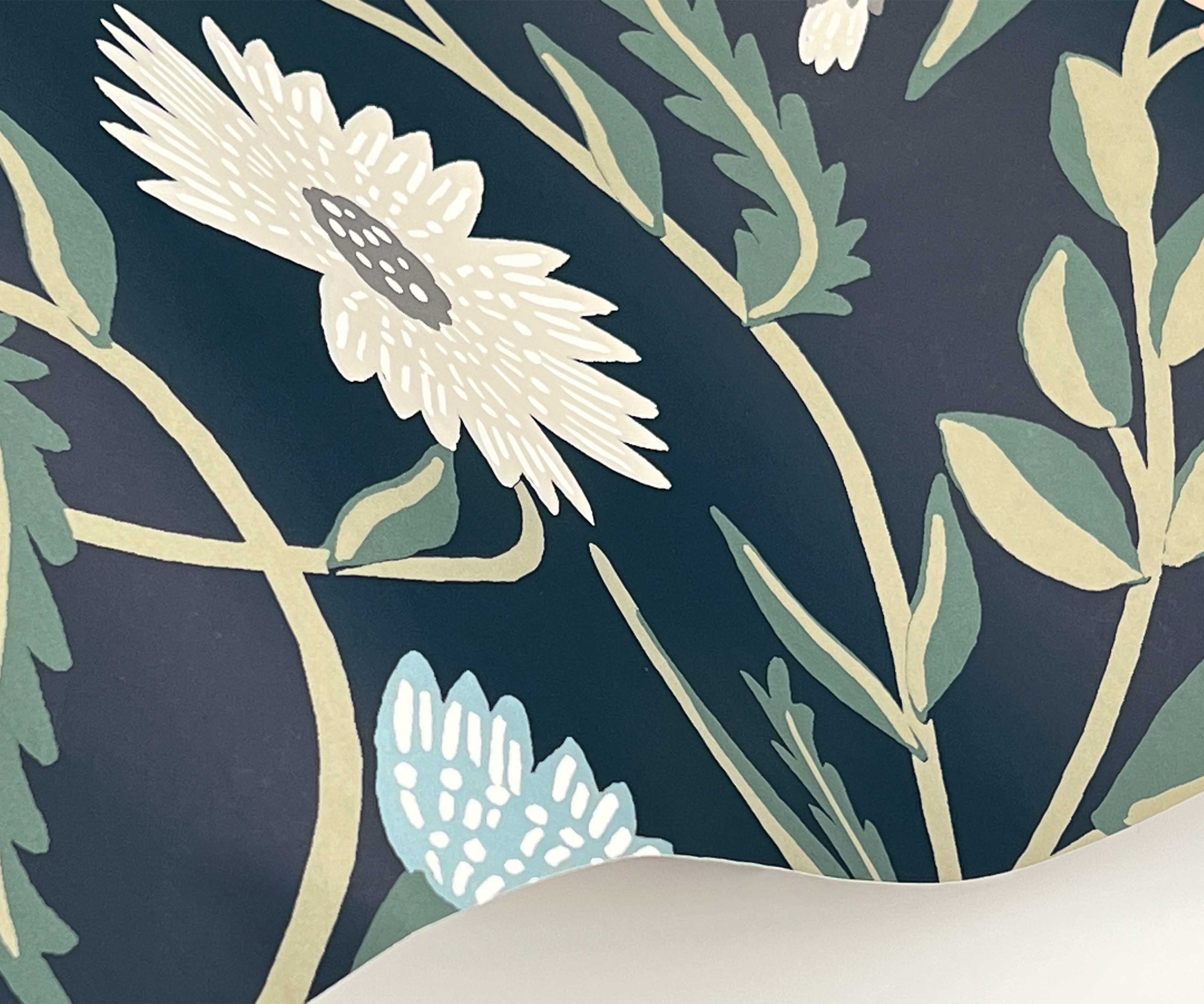 Aster Wallpaper - Navy - Image 4