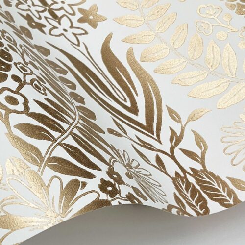 Alternative view of Pineapple Damask Wallpaper Sample - White & Metallic Gold
